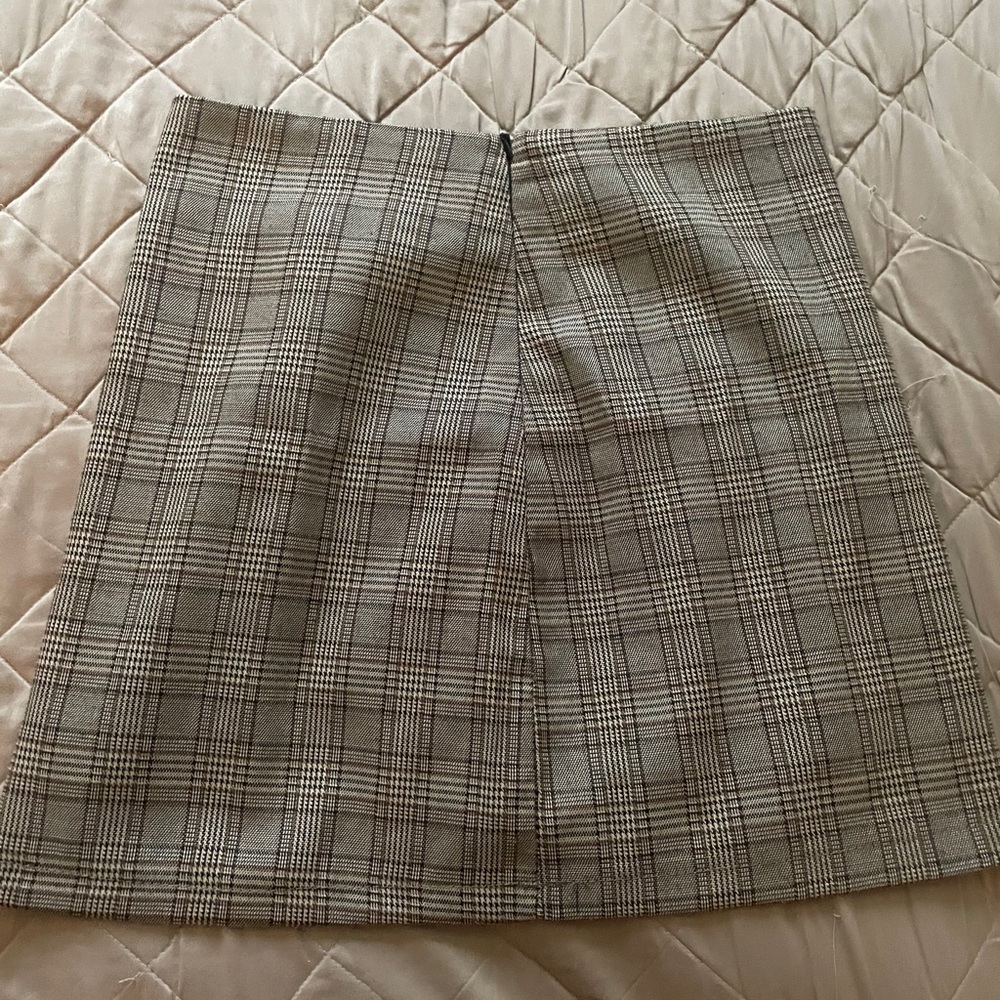 Brown mini skirt